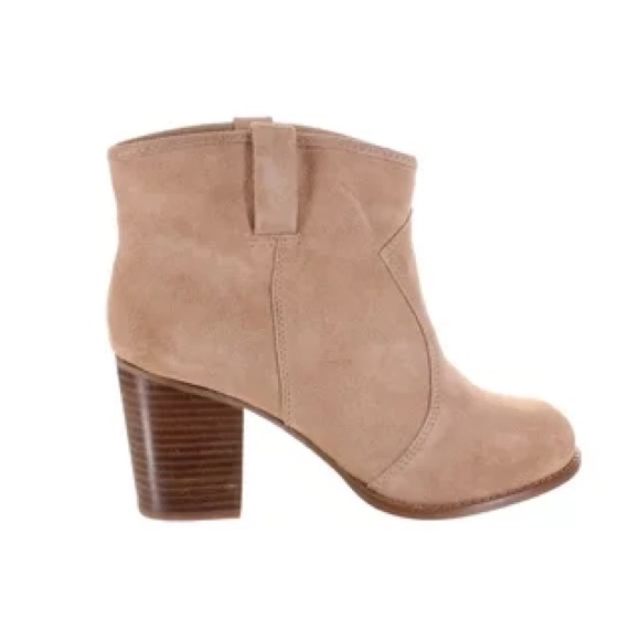 Splendid Shoes Splendid Lakota Suede Leather Ankle Booties Tan